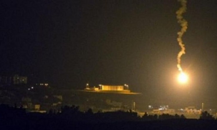إسرائيل تدعى إطلاق صواريخ من سيناء على منتجع إيلات