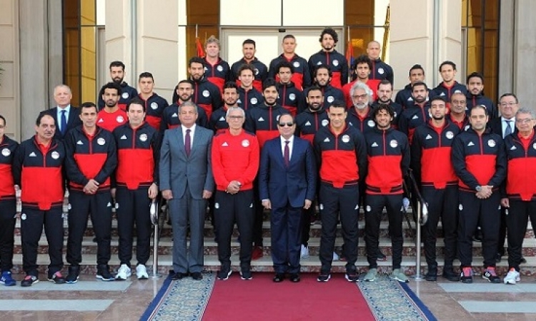الرئيس السيسى يستقبل اليوم المنتخب الوطنى لكرة القدم لتهنئتهم بالصعود لكأس العالم