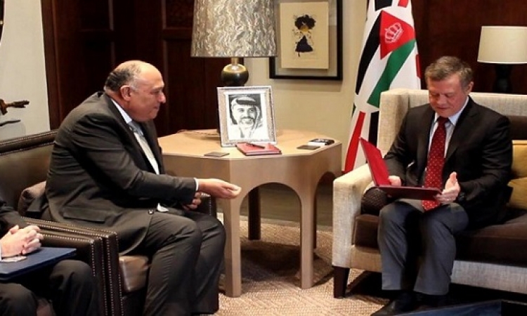 شكرى يسلم العاهل الأردنى رسالة من الرئيس السيسى