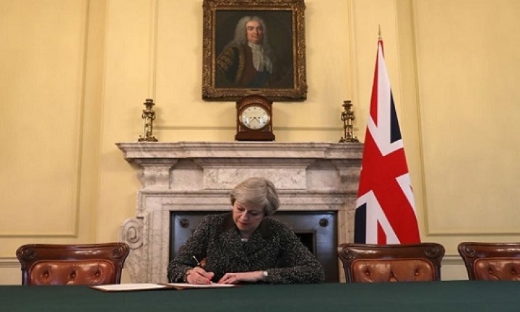 بريطانيا تطلق اليوم رسمياً مفاوضات الخروج من الاتحاد الأوروبى