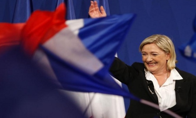 ماذا سيحدث لو فازت لوبان برئاسة فرنسا ؟