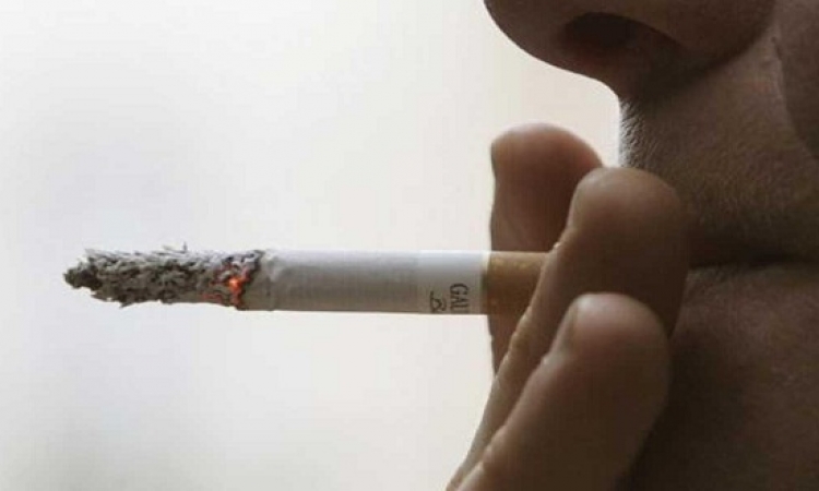 تحذير .. سرطان الرئة ينتشر وسط غير المدخنيين ايضاَ