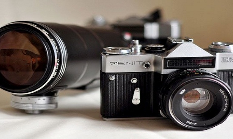 قريبًا .. كاميرا «زينيت» الأسطورية تعود للأسواق
