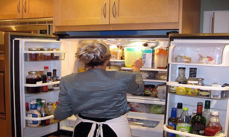 طرق تنظيم الأطعمة بالثلاجة للإبقاء عليها مرتبة