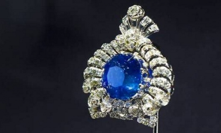 سرقة مجوهرات مجموعة آل ثانى القطرية من معرض بإيطاليا