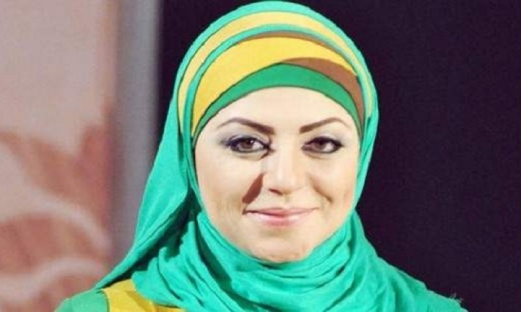 بالصور .. فستان ميار الببلاوى يثير سخرية نشطاء السوشيال ميديا