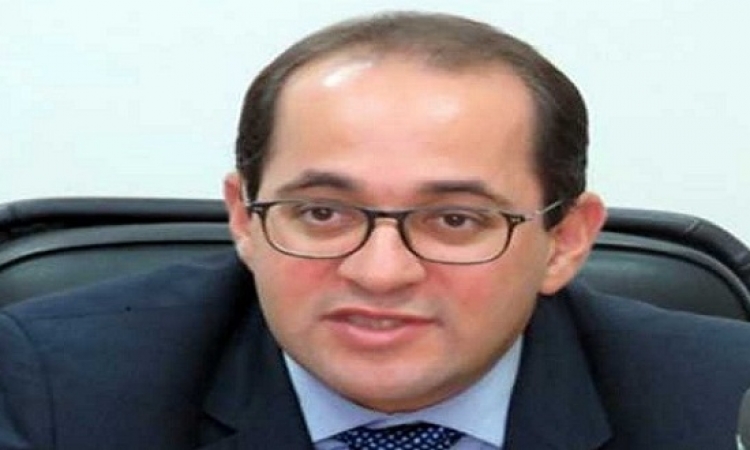 رغم تحسن الاحتياطى والاكتشافات .. مصر تواصل الاستدانة واستيراد الغاز