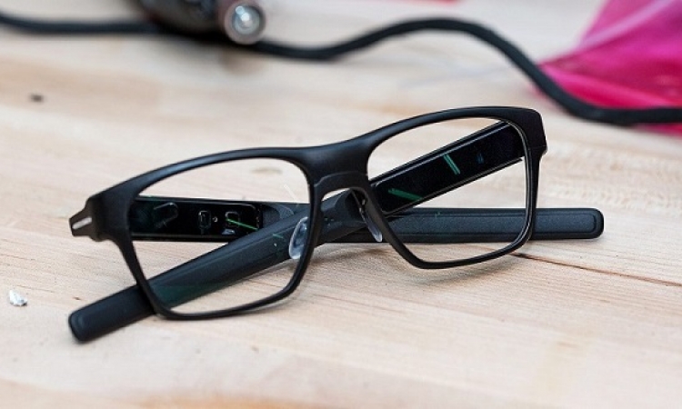 شركة انتل تصنع نظارة ذكية بقدرات خاصة