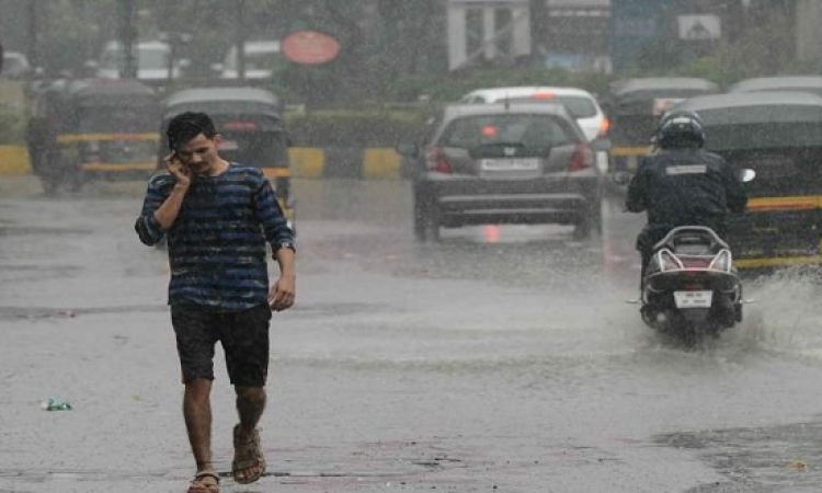 الأرصاد: أمطار رعدية على شمال البلاد ورياح مثيرة للرمال والأتربة