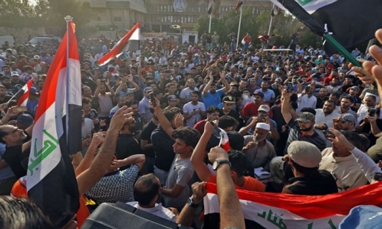 تعزيزات عسكرية للبصرة لاحتواء الاحتجاجات الشعبية المتزايدة