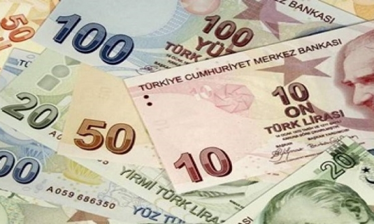 تركيا ترفع أسعار الكهرباء والغاز مع تفاقم أزمة الليرة