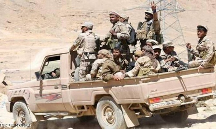 الجيش اليمنى يقصف مواقع الحوثيين فى الضالع