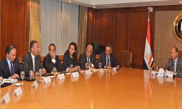 ممثلو 60 شركة أمريكية يزورون القاهرة لبحث الفرص الاستثمارية