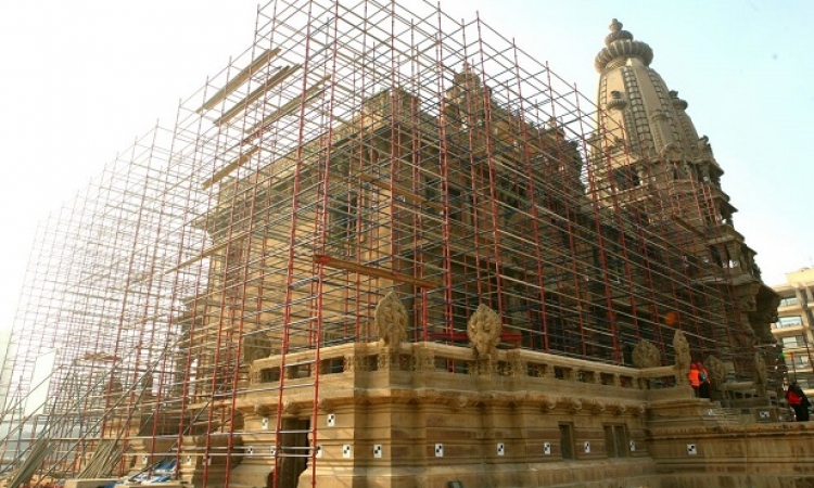 وزير الآثار يتفقد مشروع تطوير قصر البارون فى مصر الجديدة
