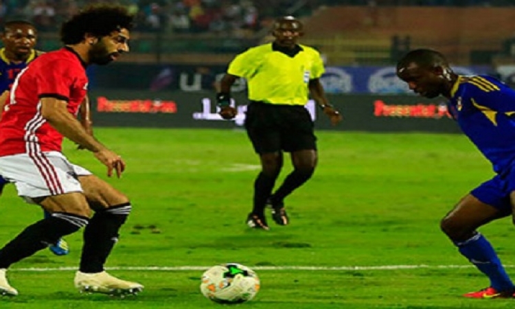 ليفربول يعلق على هدف وإصابة “صلاح” بمباراة مصر وسوازيلاند