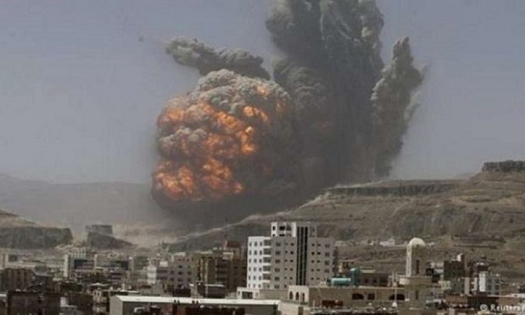 سلسلة انفجارات عنيفة تهز جنوب العاصمة اليمنية صنعاء