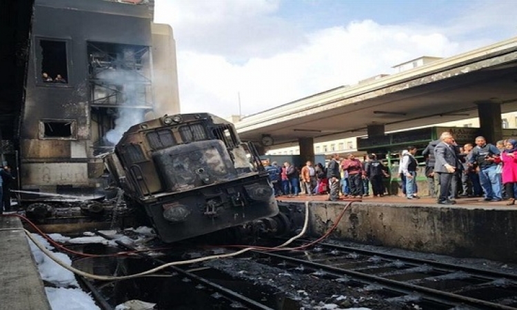 ارتفاع عدد ضحايا حادث قطار محطة مصر إلى 25 قتيلا و40 مصابا