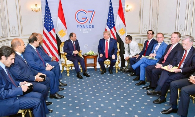 الرئيس السيسى يلتقى نظيره الأمريكى على هامش قمة مجموعة الـ7