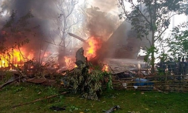 تحطم طائرة عسكرية تقل 85 شخصاً جنوب الفلبين