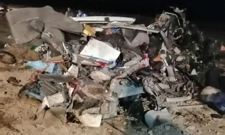 الصحة : 16 وفاة و18 مصابا فى حادث تصادم أتوبيس وميكروباص بمدينة الطور