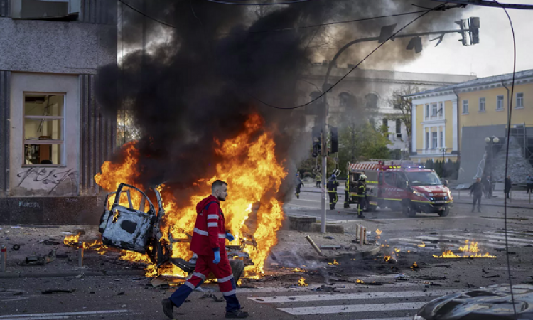 ثامن هجوم روسي ضخم على العاصمة الأوكرانية كييف بالدرونز وصواريخ كروز