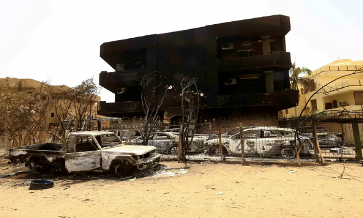 7 قتلى في قصف بمدينة أم درمان .. والجيش يستهدف مناطق تمركز الدعم السريع شرق الخرطوم