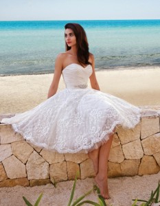 Short-Wedding-Dresses-فساتين-زفاف-قصيرة-12