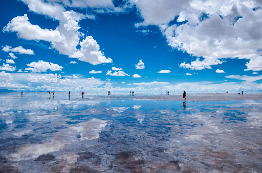 Озеро в боливии. Солончак Салар-де-Уюни. Салар де Уюни Боливия. Озеро Salar de Uyuni. Солончак в Боливии.